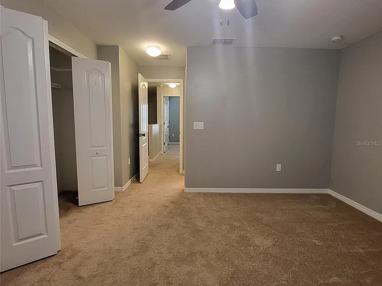 4060 Winding Vine Dr — Photo 28