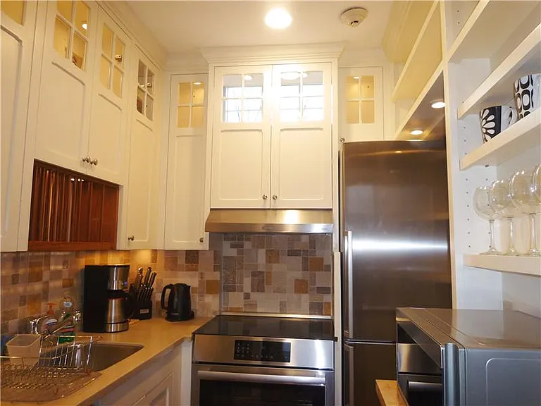 56 Kirkland St #5 — Photo 12