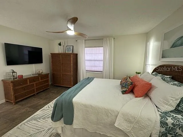 6527 Hamlet Dr #26-A — Photo 9
