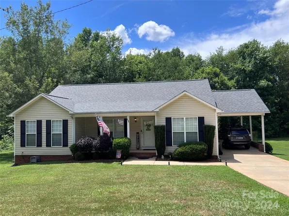 305 Delview Dr, Cherryville, NC 28021