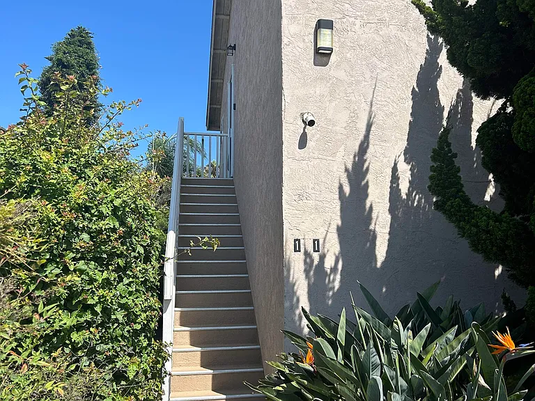 1371 Myra Ct #2 — Photo 3