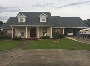 12128 Dey Say St, Lutcher, LA 70071