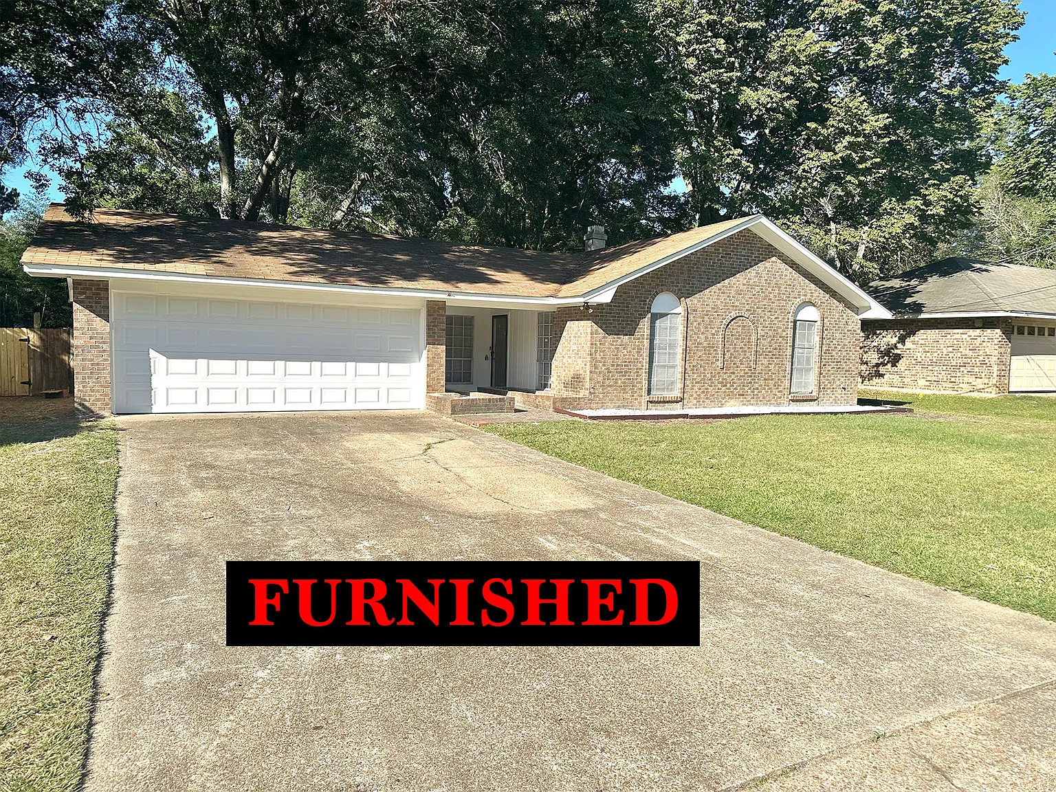4 bed, 1952 sqft, $6,000 — Photo 1