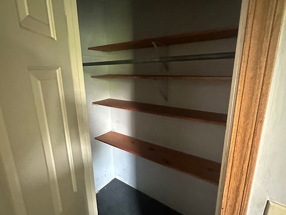 5th image of 800 N 6th 1/2 St APT 3