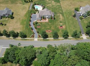 58 Oakland Mills Rd, Manalapan, NJ 07726