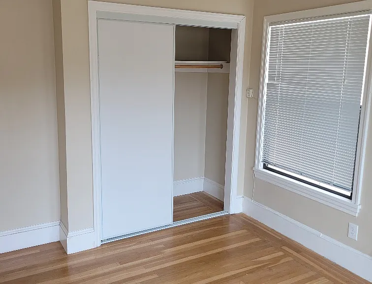 2339 Hilgard Ave #301 — Photo 22