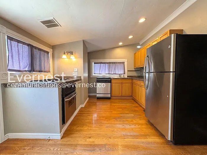 1248 S Pennsylvania St — Photo 3
