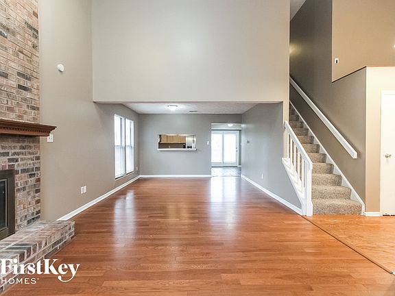 2nd image of 8565 Scarsdale Dr E