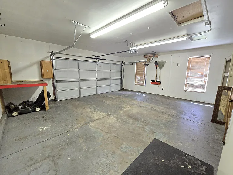 6526 Charter Dr — Photo 21