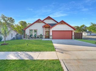 8321 Raymond Ave, Fort Worth, TX 76108