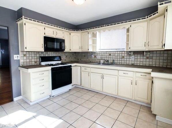 (undisclosed Address)