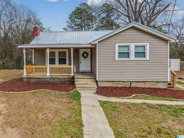 120 Honeysuckle St, Bessemer, AL 35023