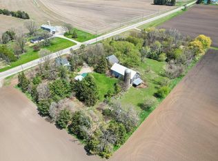 W7385 County Rd W, Juneau, WI 53039
