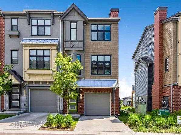 86 Spring Willow Way SW, Calgary, AB T3H 5Z3