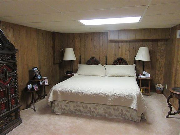 4th image of 200 Christy Dr