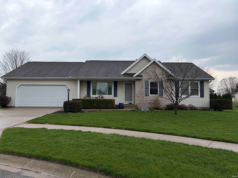 1st image of 58350 Hayes Ct