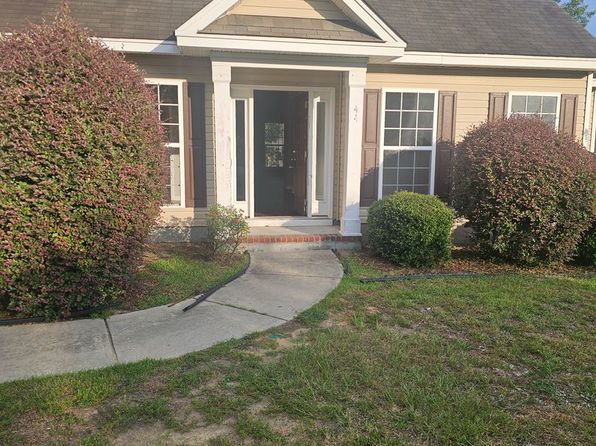 44 Ginkgo Ct