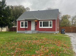 6732 Marian Dr, Louisville, KY 40216