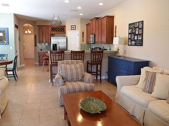 5th image of 1378 Grantham Dr