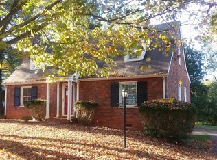303 N Main St, Amherst, VA 24521