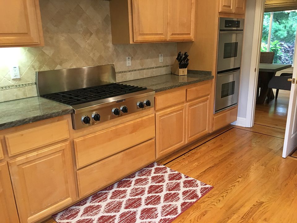 Gourmet 6 burner stove 