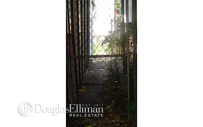 6822 60th Street  image 1 of 7