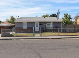 1816 N 10th Ave, Pasco, WA 99301