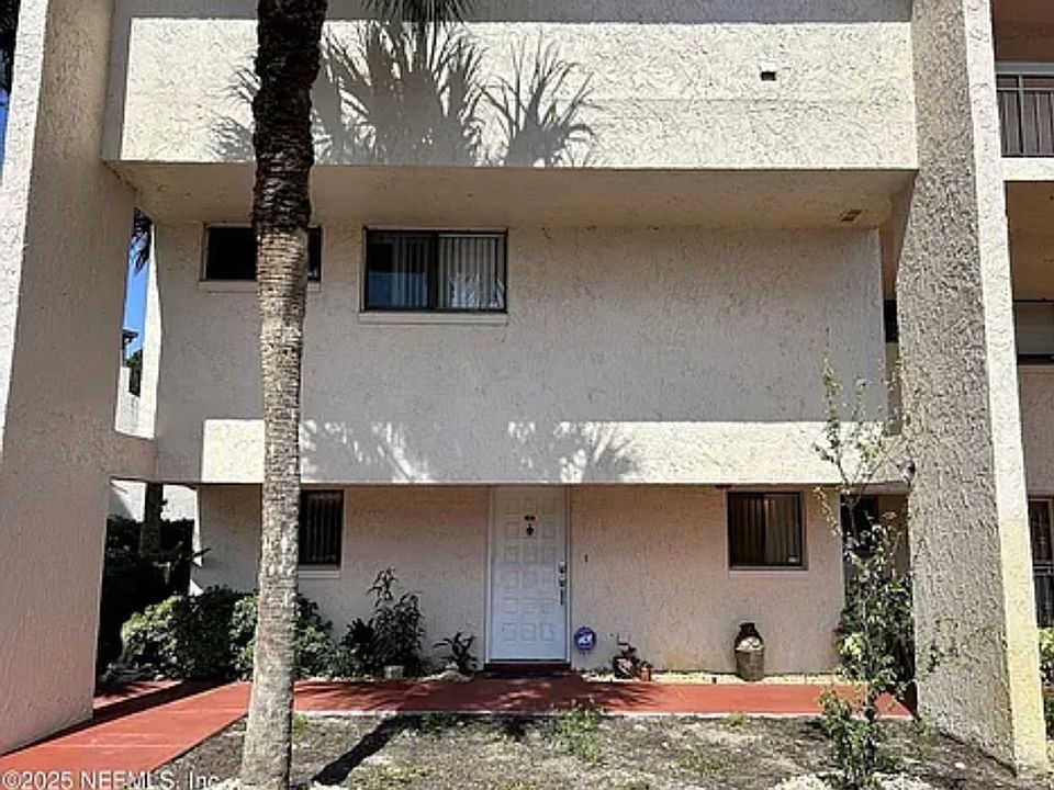 1st image of 1162 Carmel Cir APT 100