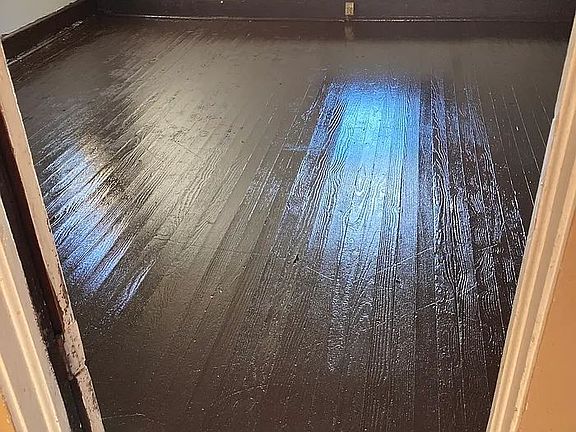 4th image of 207 Sims Dr