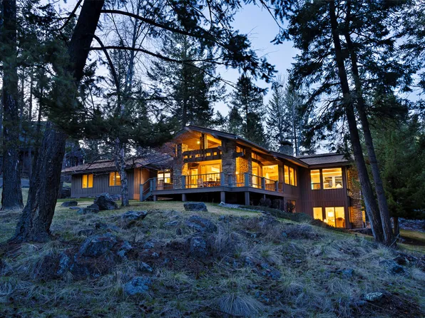 137 & 133 Eagle Bend Dr, Bigfork, MT 59911