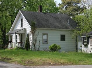 12 Charles St, Keene, NH 03431