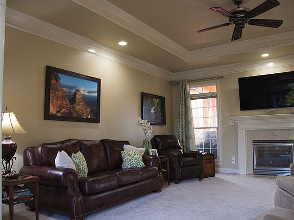 5th image of 225 Juniper Dr
