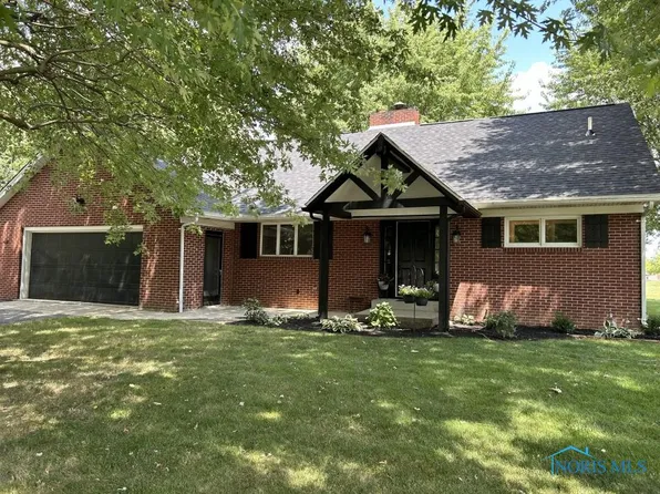 727 Terrace Dr, Upper Sandusky, OH 43351