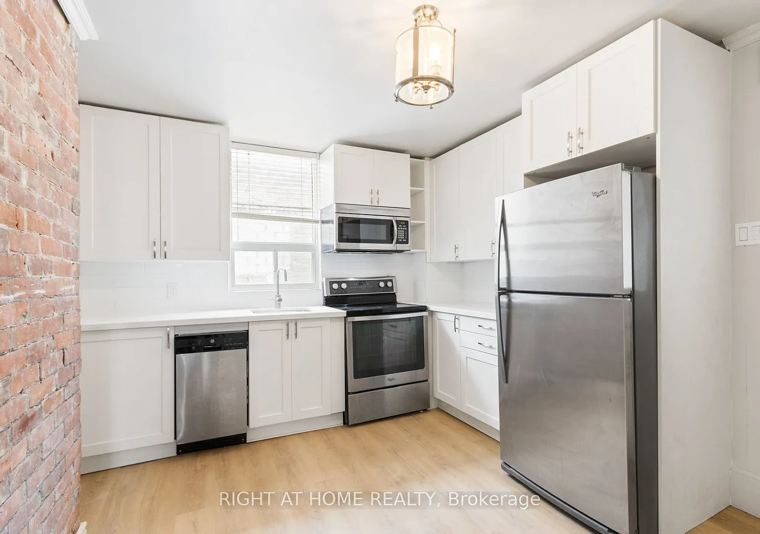 2 bed, $2,449 — Photo 4