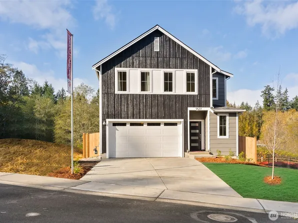 330 NE Shadowhawk Lane, Bremerton, WA 98311