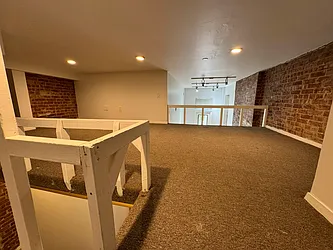 Rented by KNOCKKNOCK LLC
