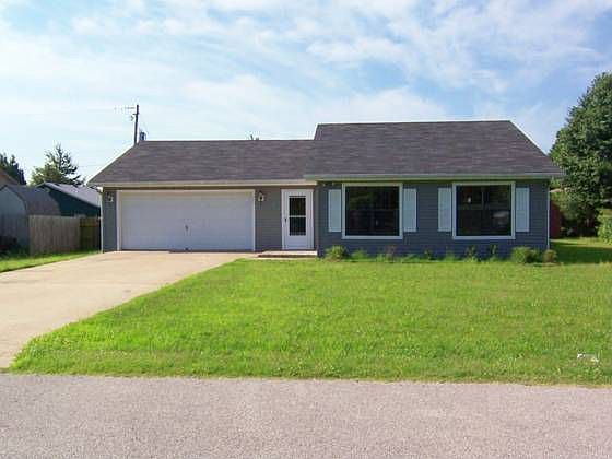 1st image of 605 Arnold Ln
