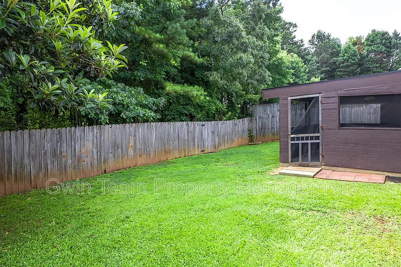 Sentinel Ridge — Photo 4