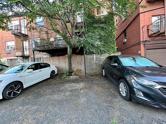 Rented by Oxford Property Group | media 4