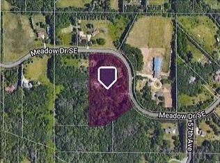 5600 Meadow Dr SE, Rochester, MN 55904