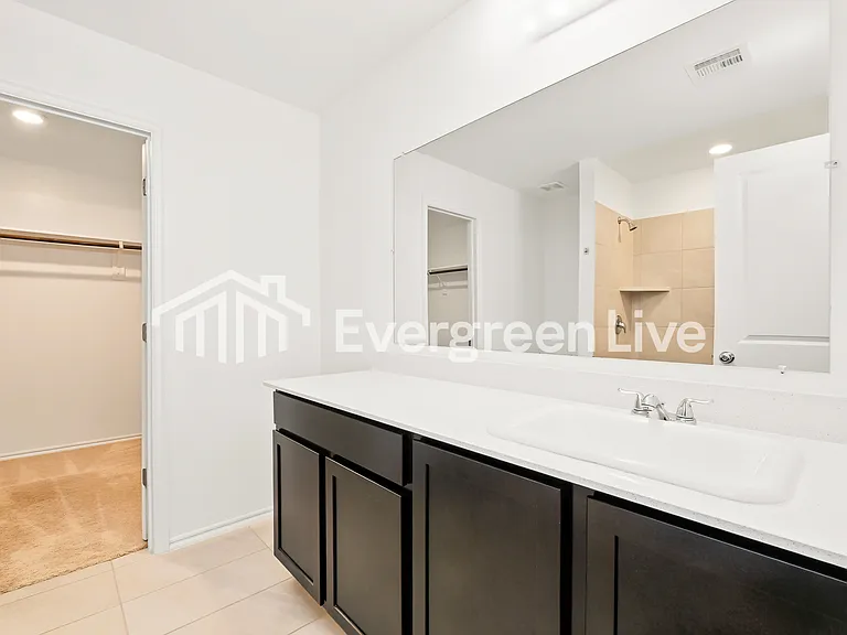 10924 SW 22nd St — Photo 9