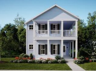 1010 Yucca St, Summerville, SC 29485