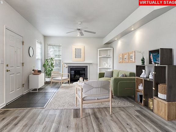 4th image of 1160 NE Horizon Loop Unit 1403