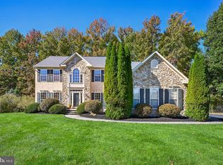 3551 Weller Dr, Garnet Valley, PA 19060