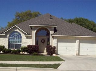 1764 Oakmont Cir, New Braunfels, TX 78132