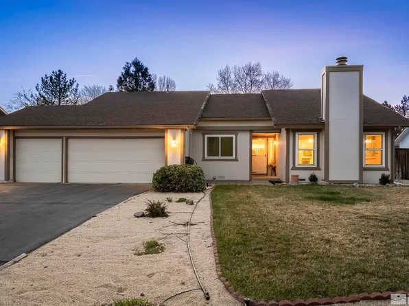 12545 Creek Crest Dr, Reno, NV 89511