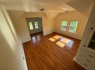 1401A W Brown Deer Rd, Milwaukee, WI 53217