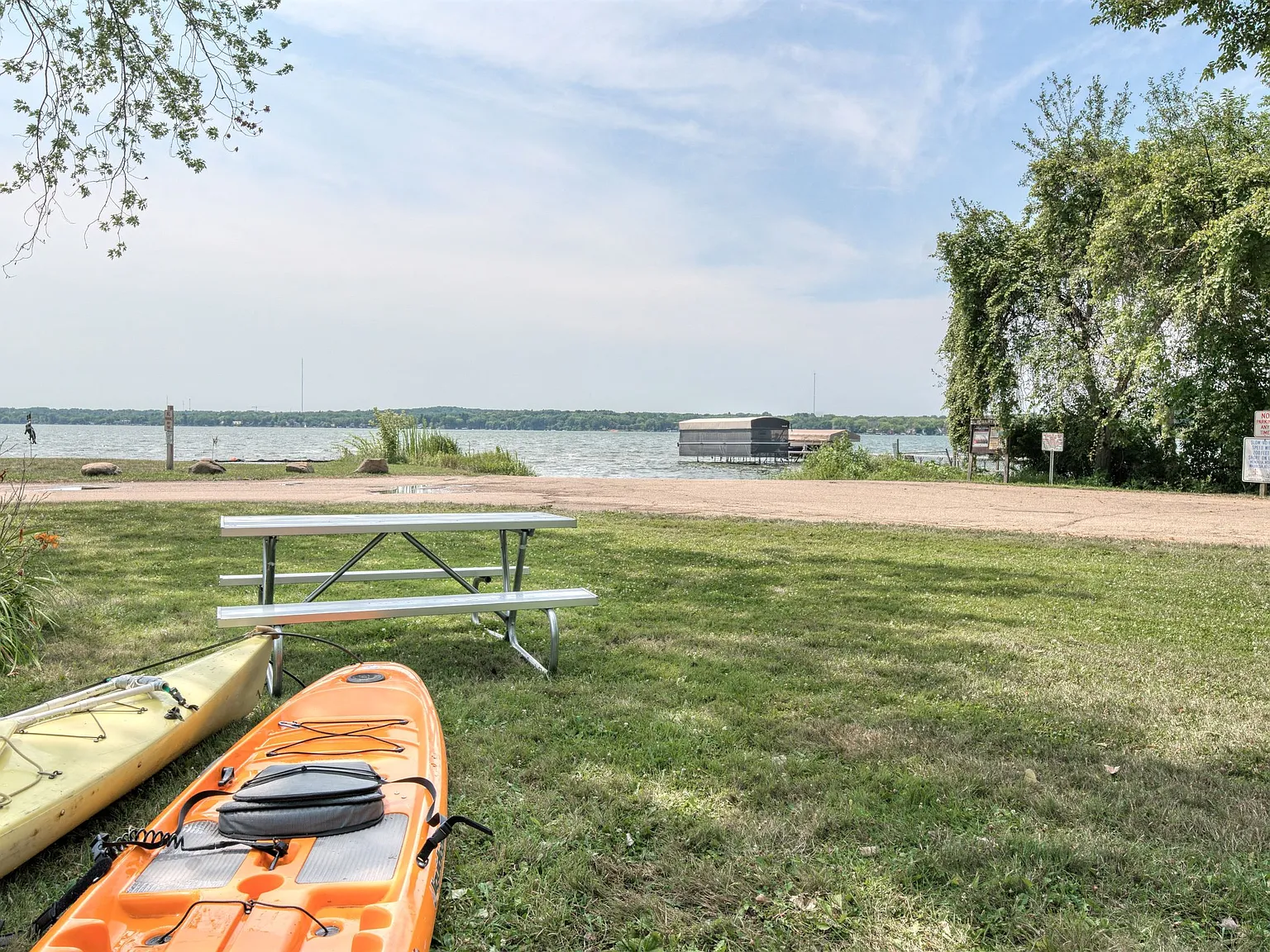 Overlook Pointe — Photo 1