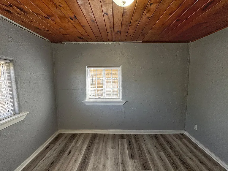 426 Headingly Ave NW #A — Photo 11