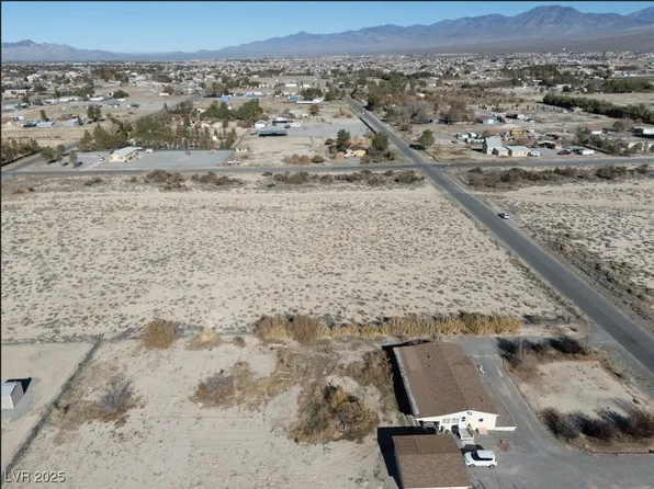 4580 S Whirlwind Ave, Pahrump, NV 89048